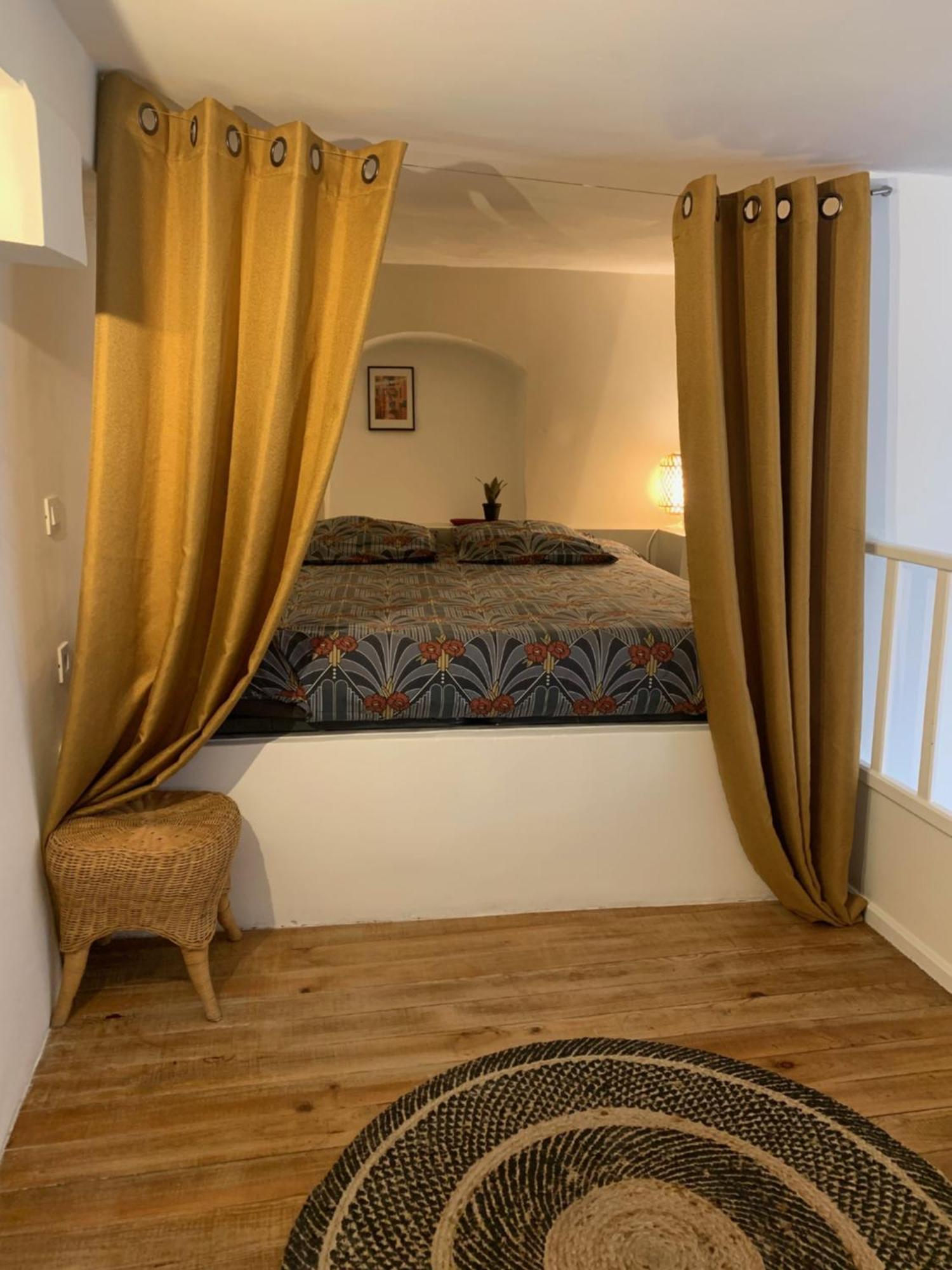 Appartamento Petit Cocon Villefranche-sur-Mer Esterno foto